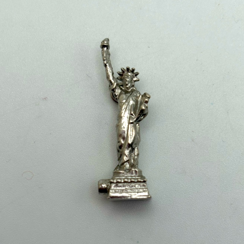 Sterling Silver Statue of Liberty Charm